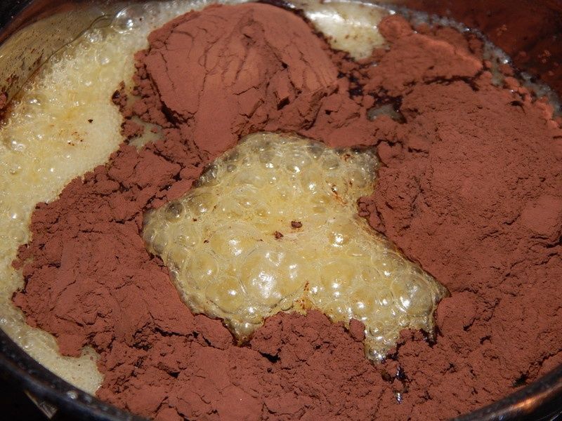 Batoniki czekoladowo-piankowe z dmuchanym ryżem