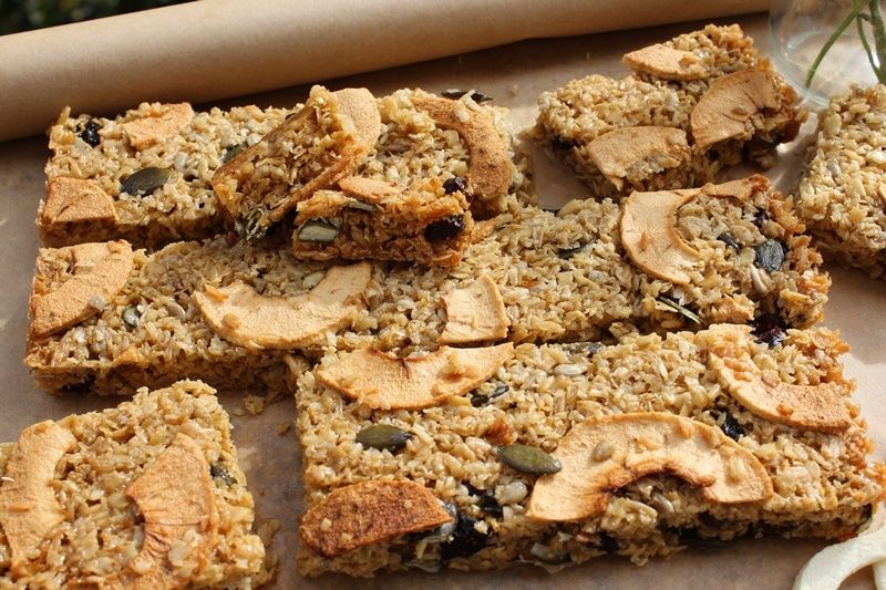 Batoniki owsiane z dodatkami