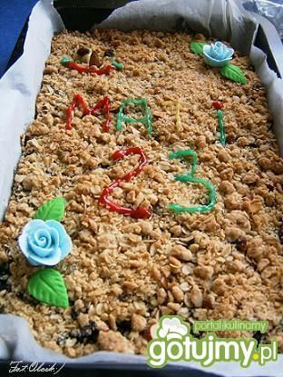 Batoniki owsiane z jagodami