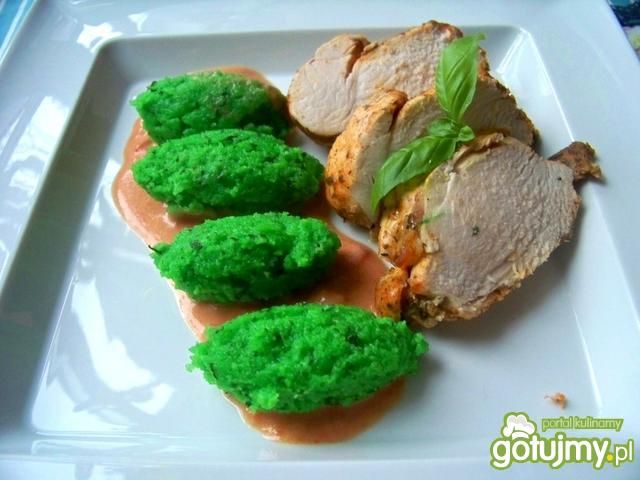 Bazyliowe kluseczki z kaszy manny