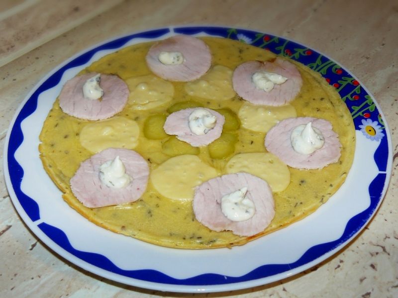 Bazyliowy omlet z dodatkami Bazyliowy omlet z dodatkami