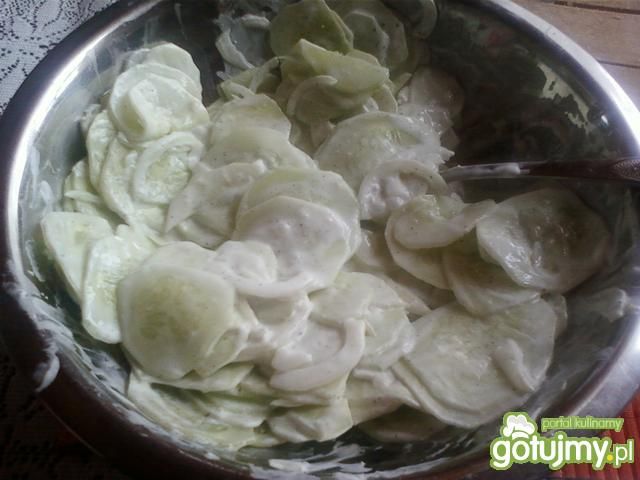 Bedo , czyli mizeria  Bedo , czyli mizeria