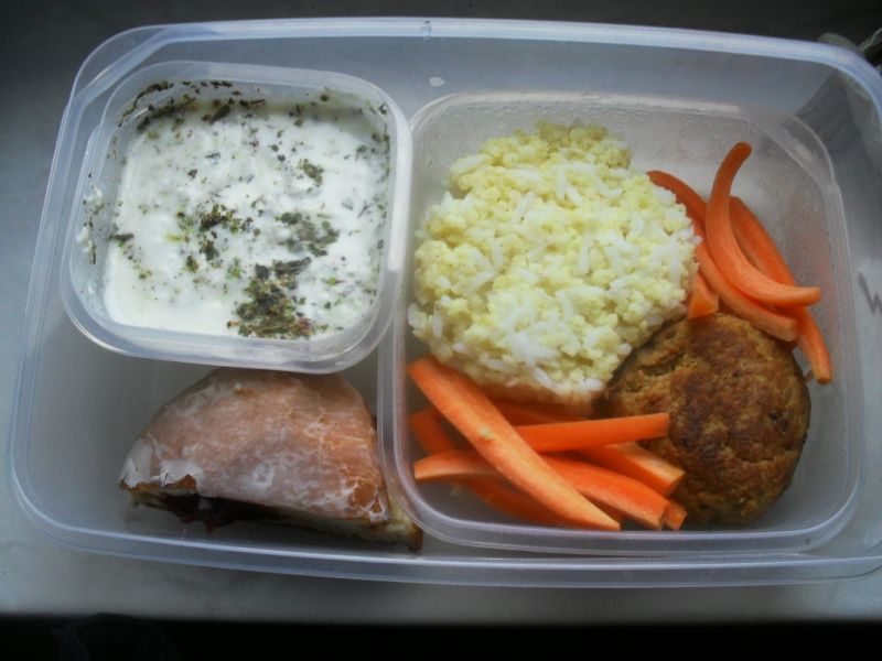 Bento jogurtowo-marchewkowe do pracy