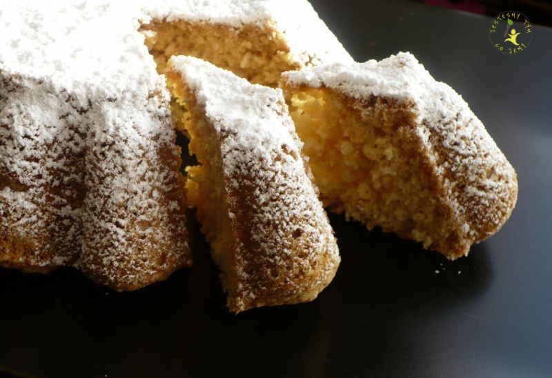 Bezglutenowa babka kokosowa Bezglutenowa babka kokosowa
