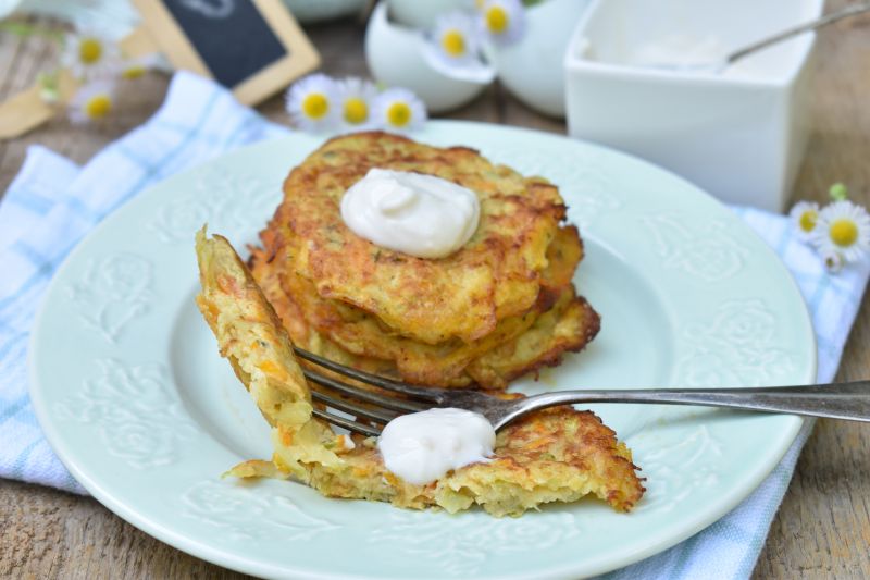 Bezglutenowe placuszki z cukinii i marchewki