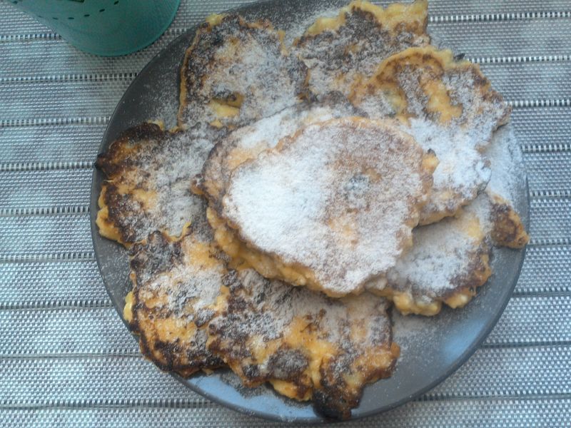 Bezglutenowe racuszki serowe