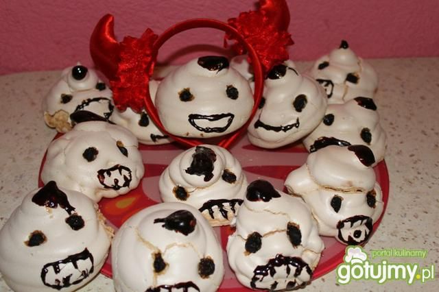 Bezy duszki potworki  Bezy duszki potworki