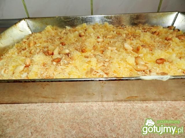 Biała Dama z dużą kruszonką.