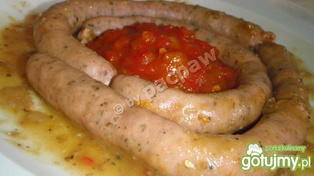 Biała kiełbasa w sosie musztardowo-piwny