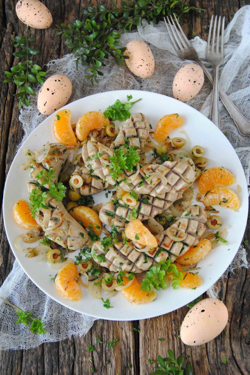 Biała kiełbasa z mandarynkami