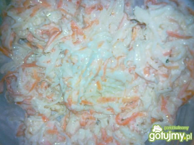 Biała rzepa z marchwią