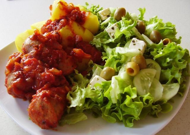 Biała smażona  w pomidorach.