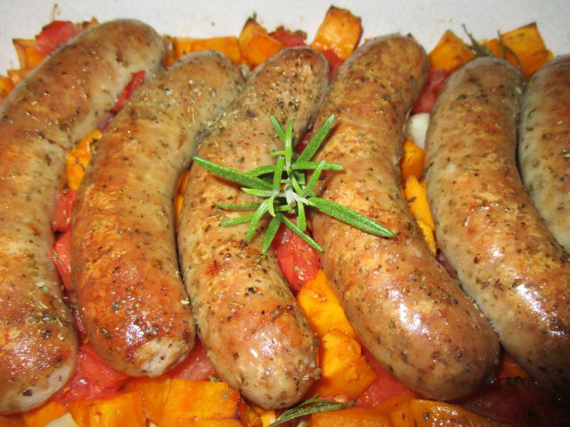 Biała kiełbasa z dynią i pomidorami Biała kiełbasa z dynią i pomidorami