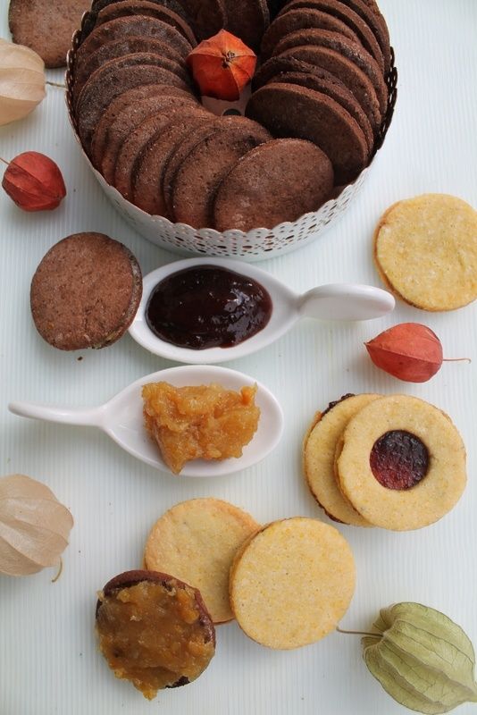 Białe i czekoladowe ciasteczka bez glutenowe Białe i czekoladowe ciasteczka bez glutenowe