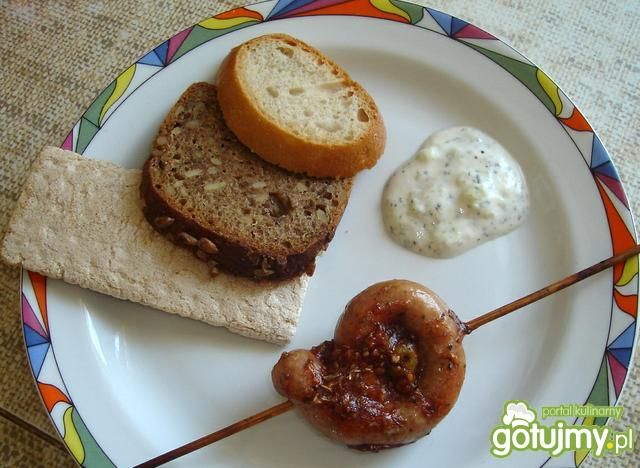 Białe kiełbaski w ostrym sosie Białe kiełbaski w ostrym sosie