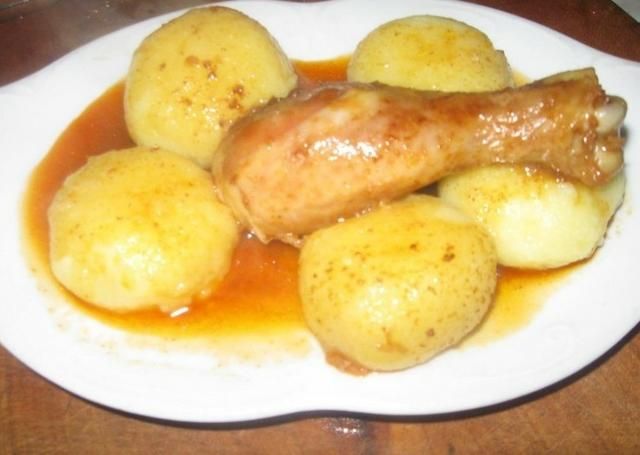 Białe kluski śląskie. Białe kluski śląskie.