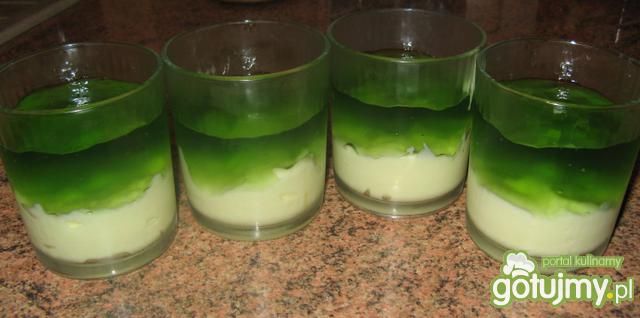 Biało-zielony deserek Biało-zielony deserek