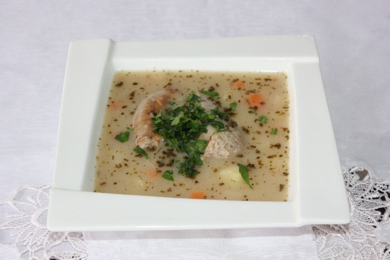 Biały barszcz na kwasie z kapusty