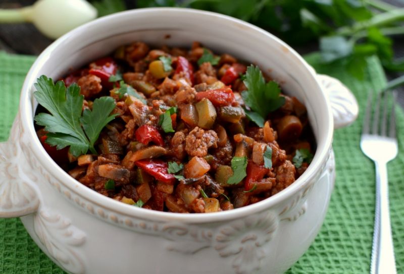 Bigos pieczarkowy Bigos pieczarkowy