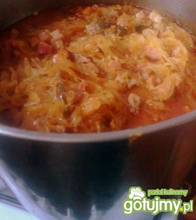 Bigos po mojemu z kiszonej kapusty