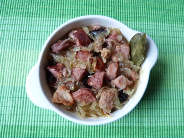 Bigos z białej kapusty Bigos z białej kapusty