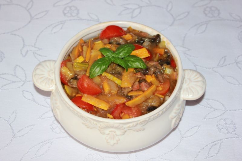 Bigos z cukinii duszony