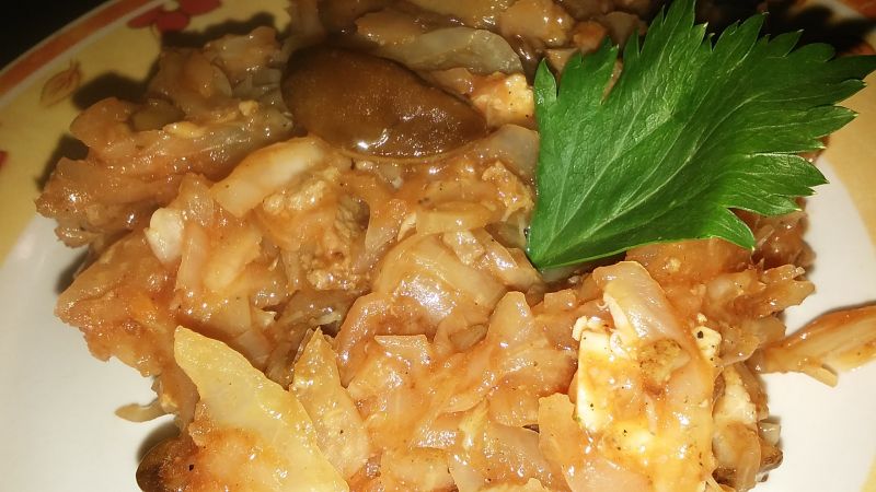 Bigos z grzybami leśnymi Bigos z grzybami leśnymi