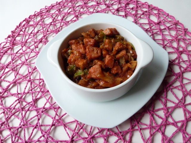 Bigos z kapusty kiszonej i włoskiej