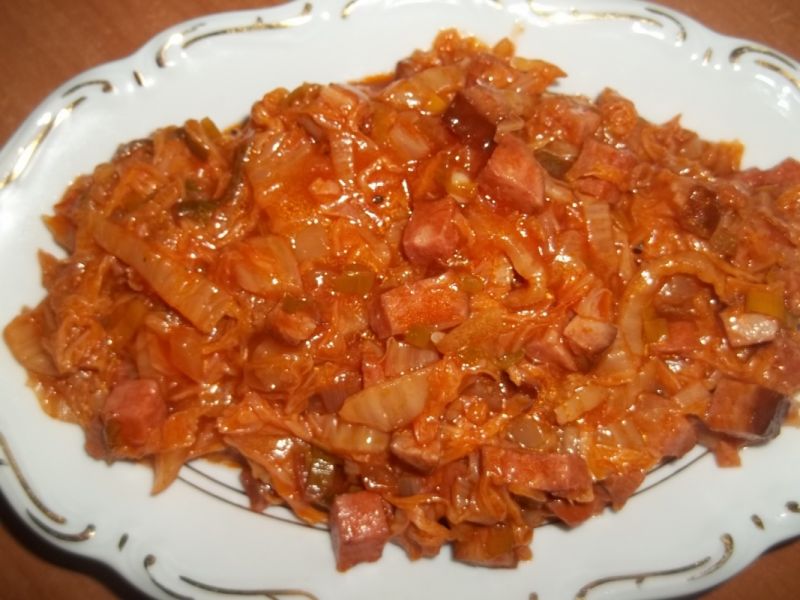 Bigos z kapusty pekińskiej