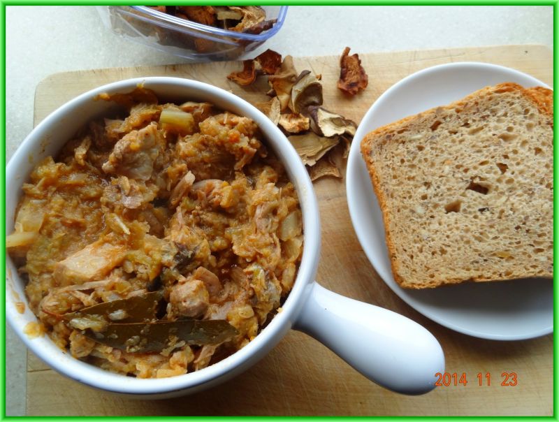 Bigos z kapusty włoskiej  Bigos z kapusty włoskiej