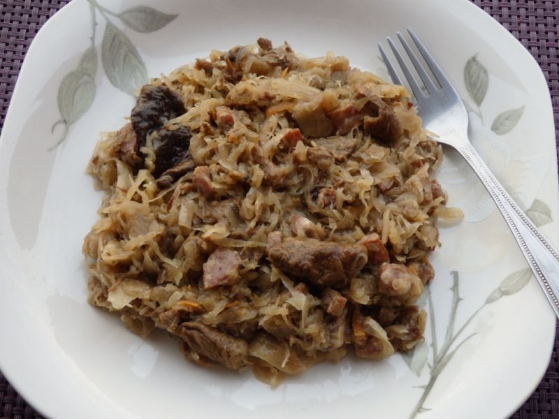 Bigos z kiszonej kapusty Bigos z kiszonej kapusty