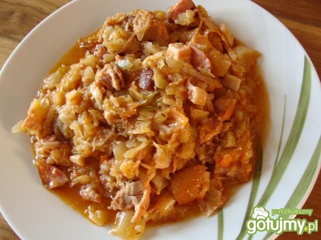 Bigos z mięsem Bigos z mięsem