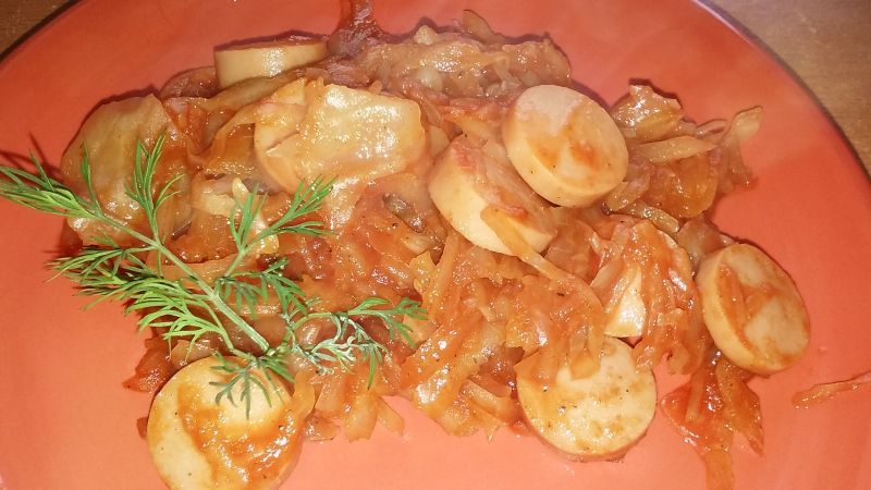 Bigos z parówkami wg Gosi Bigos z parówkami wg Gosi