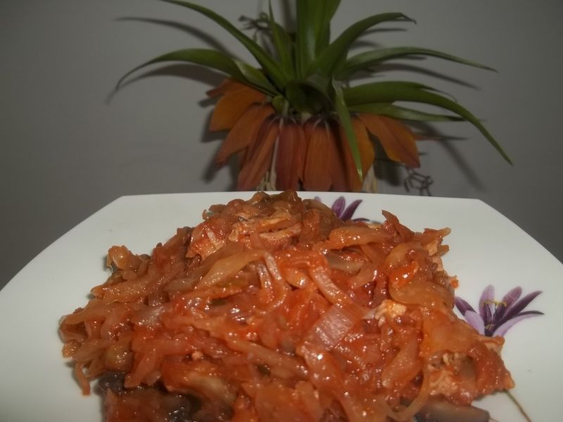 Bigos z pieczarkami wg Gosi Bigos z pieczarkami wg Gosi