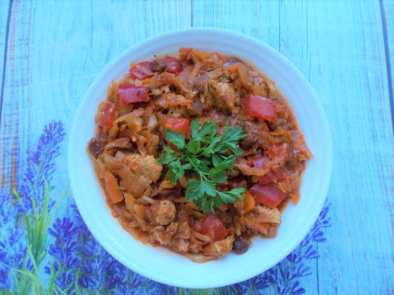 Bigos z piersią kurczaka i dynią