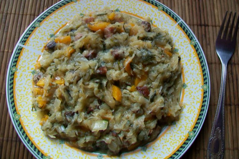 Bigosik z młodych warzyw