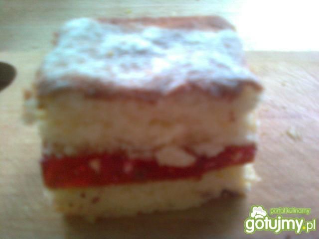 Biszkopt Eli przekładany 