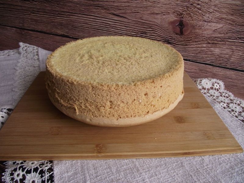 Biszkopt - klasyczny rzucany