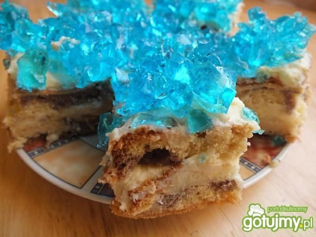 Biszkopt kolorowy z niebieską galaretką Biszkopt kolorowy z niebieską galaretką