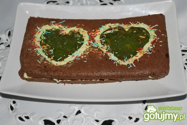 Biszkopt z galaretką. Biszkopt z galaretką.