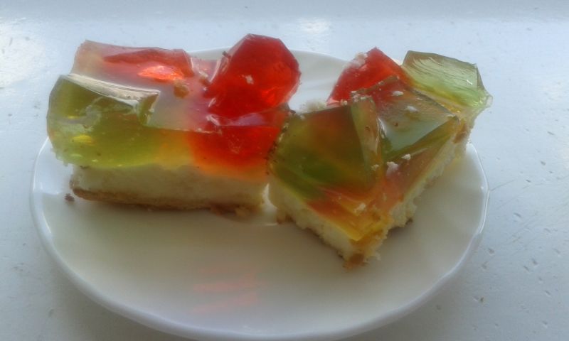 Biszkopt z galaretkami