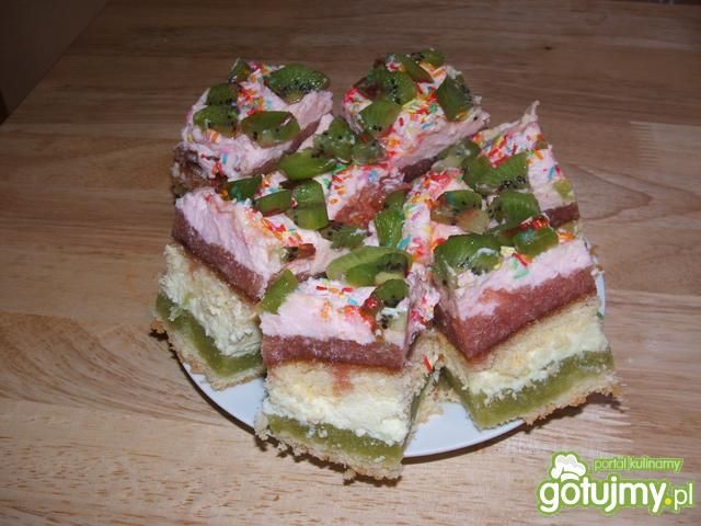 Biszkopt z masą jabłkową i budyniową Biszkopt z masą jabłkową i budyniową