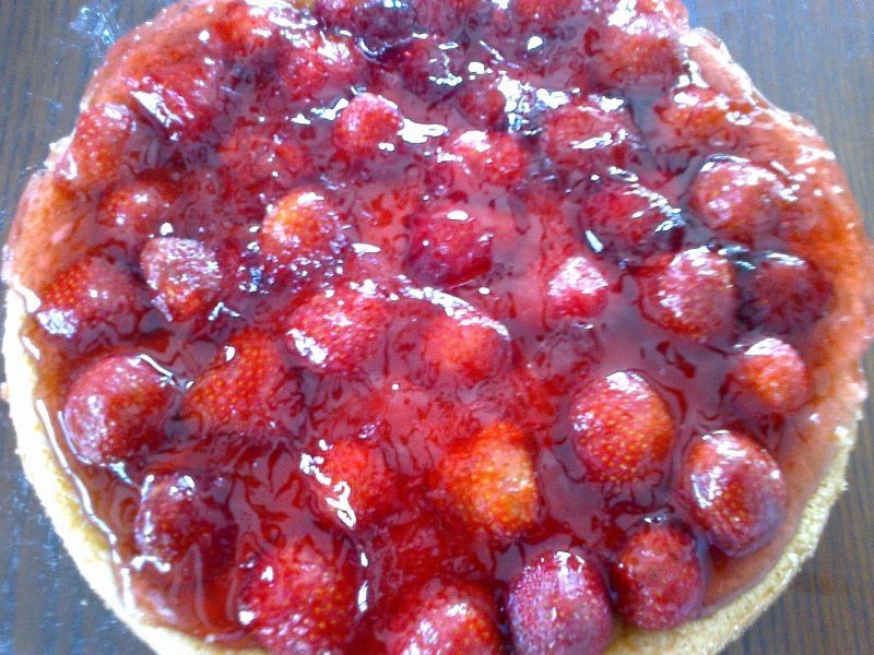 Biszkopt z truskawkami Biszkopt z truskawkami