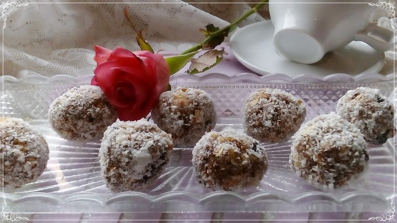 Biszkoptowe mini bajaderki bez tłuszczu