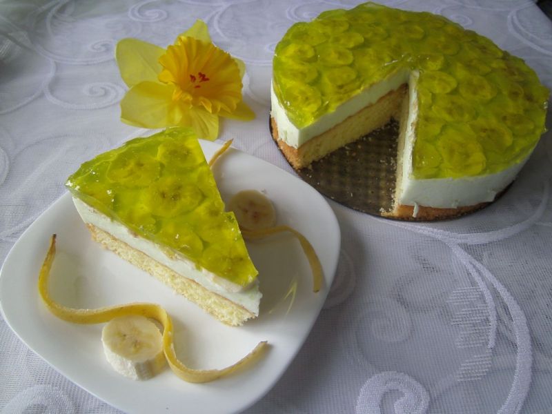 Biszkoptowy torcik z bananami