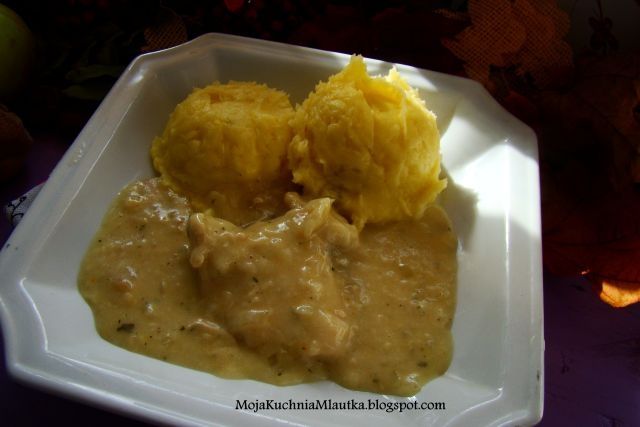 Bitki drobiowe w sosie cebulowym