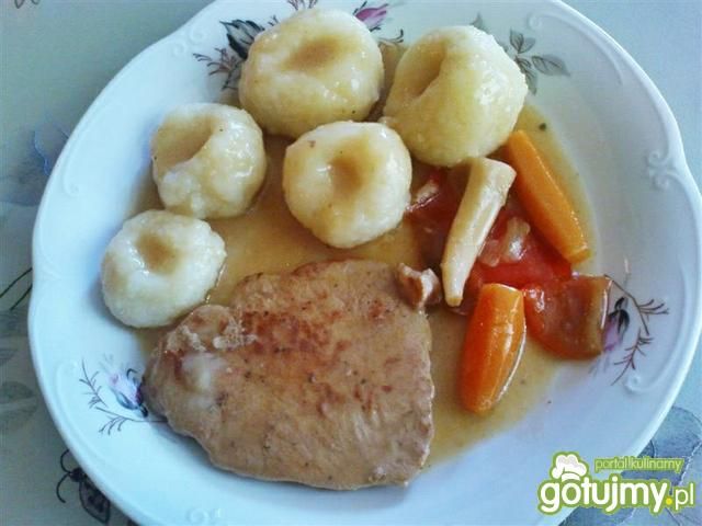 Bitki schabowe w sosie  Bitki schabowe w sosie
