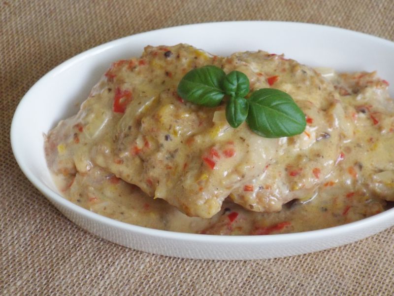 Bitki schabowe w sosie śmietanowym