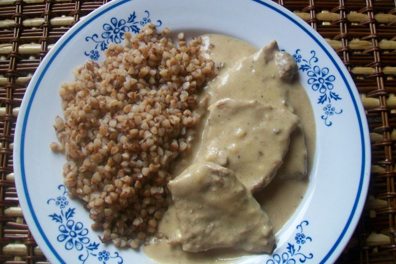 Bitki w sosie chrzanowym