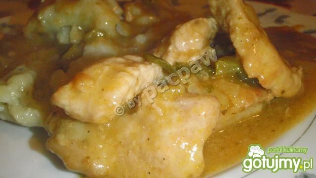 Bitki wieprzowe w sosie z kiszonych